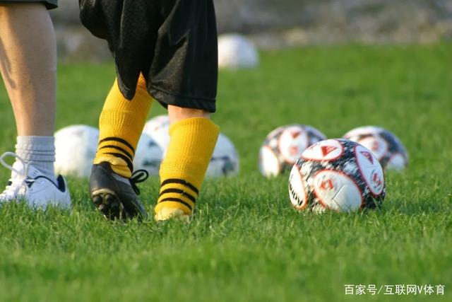 多特酋长杯名单：恩梅查领衔、吉拉西、小贝林厄姆、卡雷查斯在列